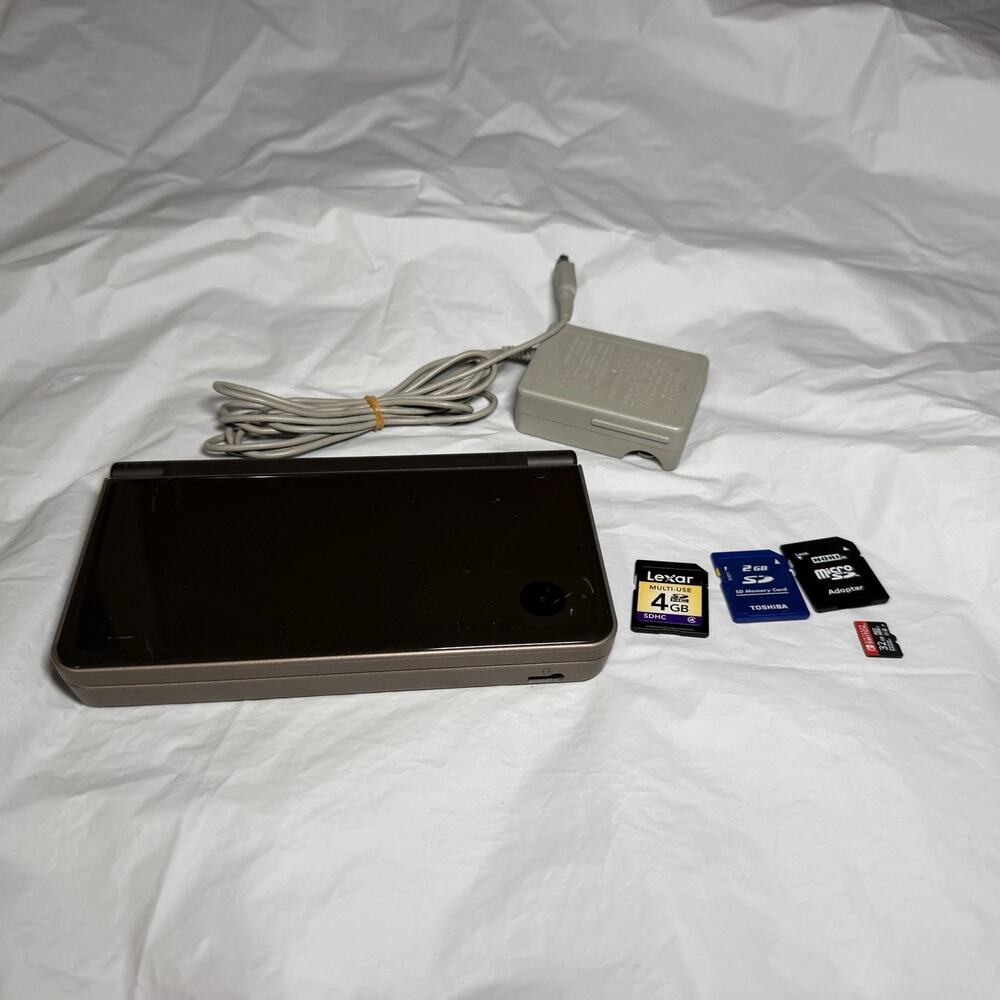 Nintendo DSi LL Bronze/Dark Brown Japanese Version Plays US Games RD DESCRIPTION